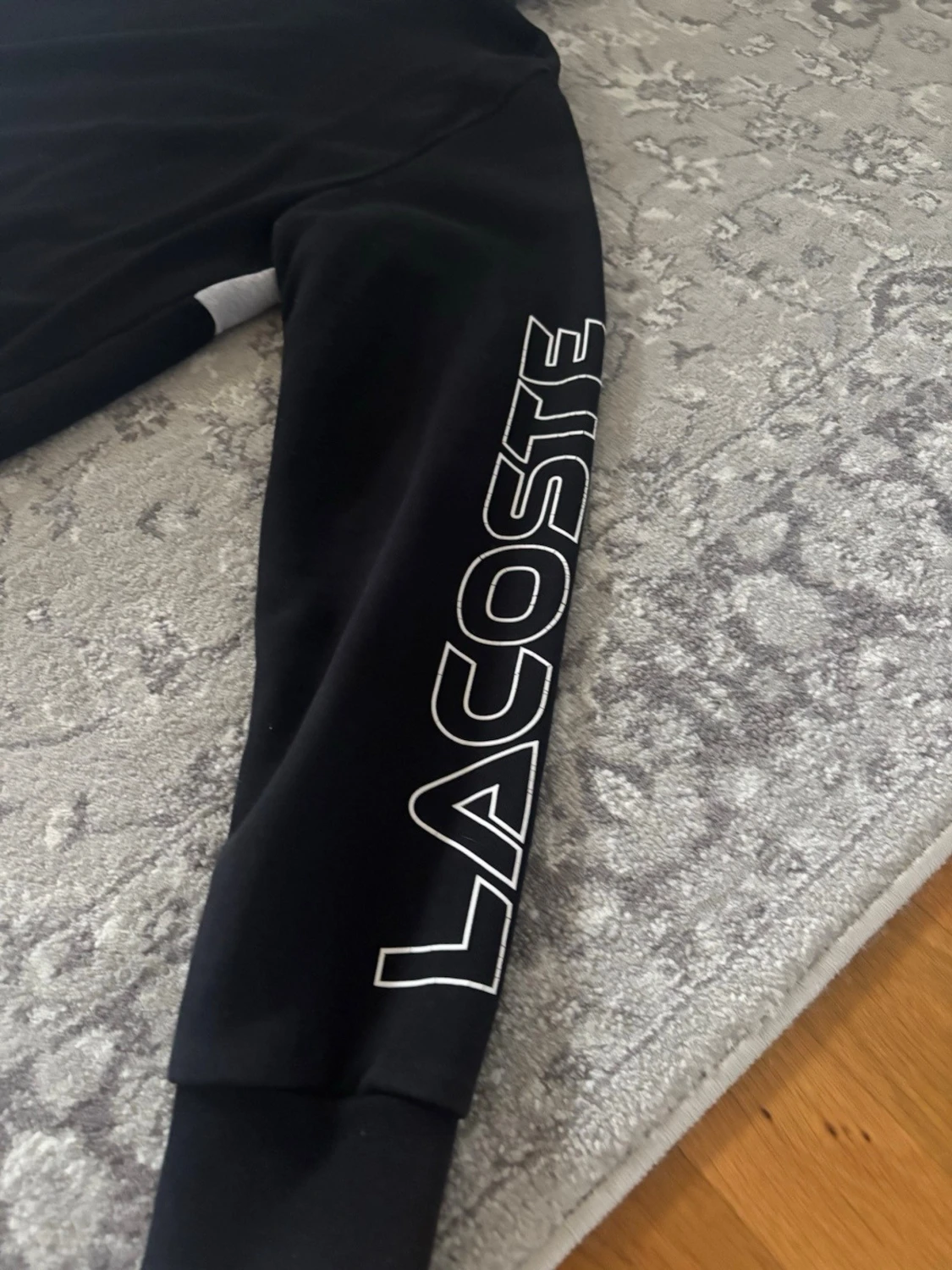 Lacoste Hoodie - 2