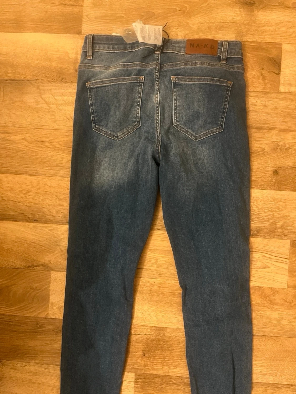 Blå  jeans från NA-KD, oanvända - 1