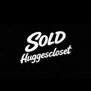 Hollister tröja - Säljer en riktigt stilig Hollister tröja till bra pris. Den är storlek S och har absolut inga defekter. Nypris: 899kr mitt pris: 149kr