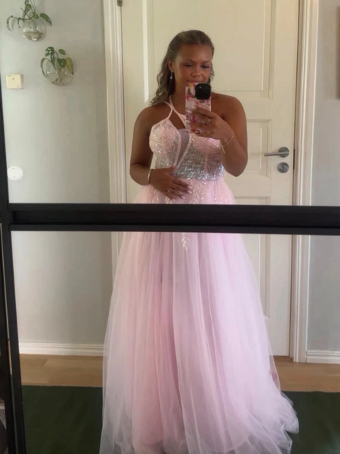 Ljusrosa långklänning med paljetter