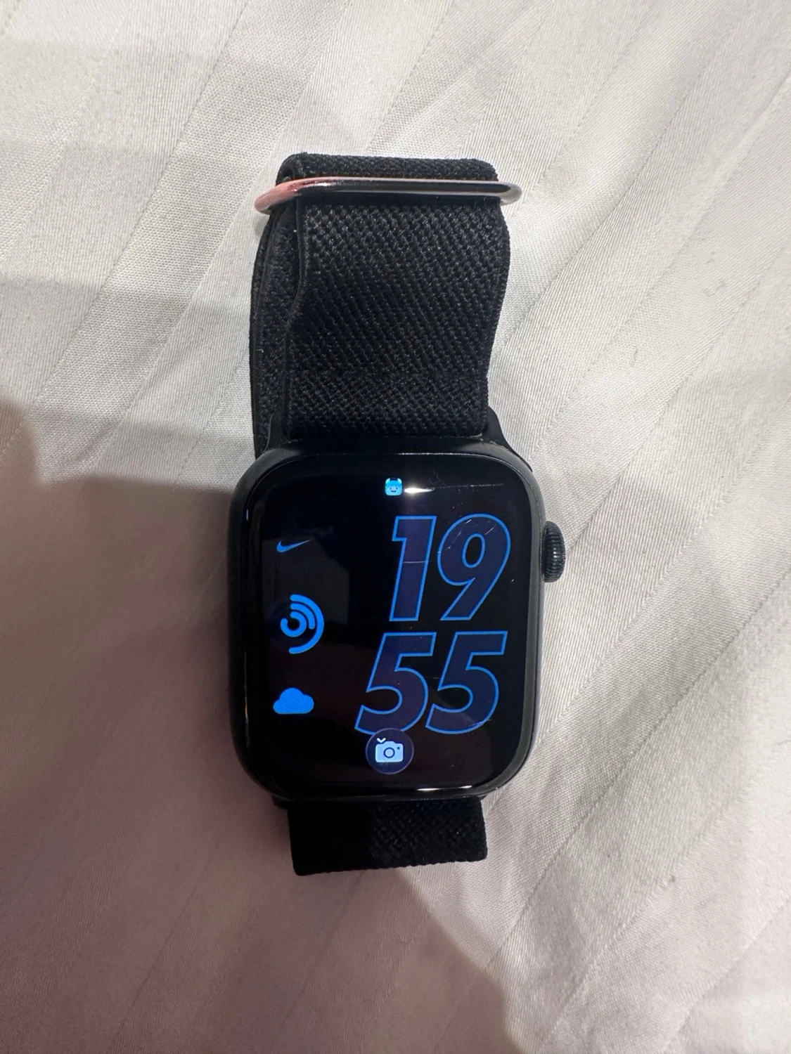 Apple Watch svart med nylonband - 2