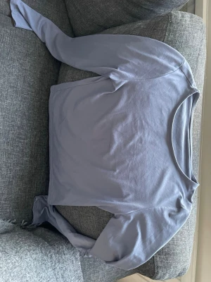 Basic långärmad tröja  - Blå/grå tight tröja st M