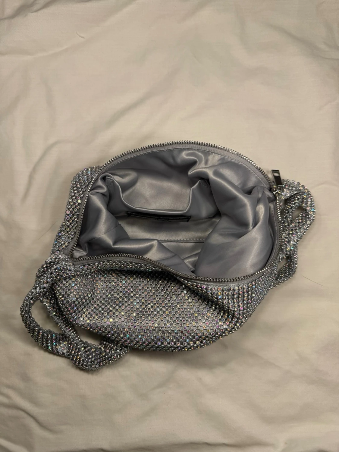 Glittrig väska  - 1