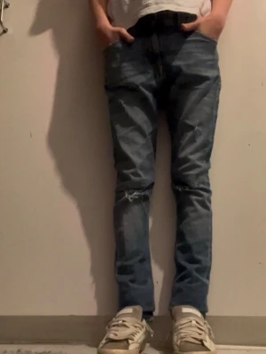 Nudie jeans - Skit snygga Nudie jeans. Hör av er om ni har några funderingar😃 Pris kan diskuteras!