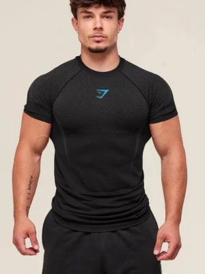 Onyx v5 Gymshark - Onyx v5 T-shirt från Gymshark. Storlek Small, bevis på köp och kvitto finns. Totalt oanvänd och ny i förpackning. Skriv om bilder/ info!