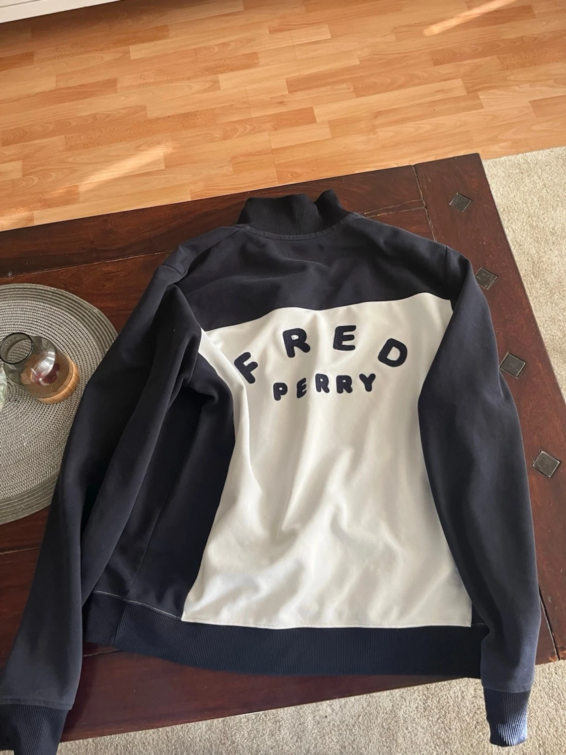 Fred Perry svartvit track jacket