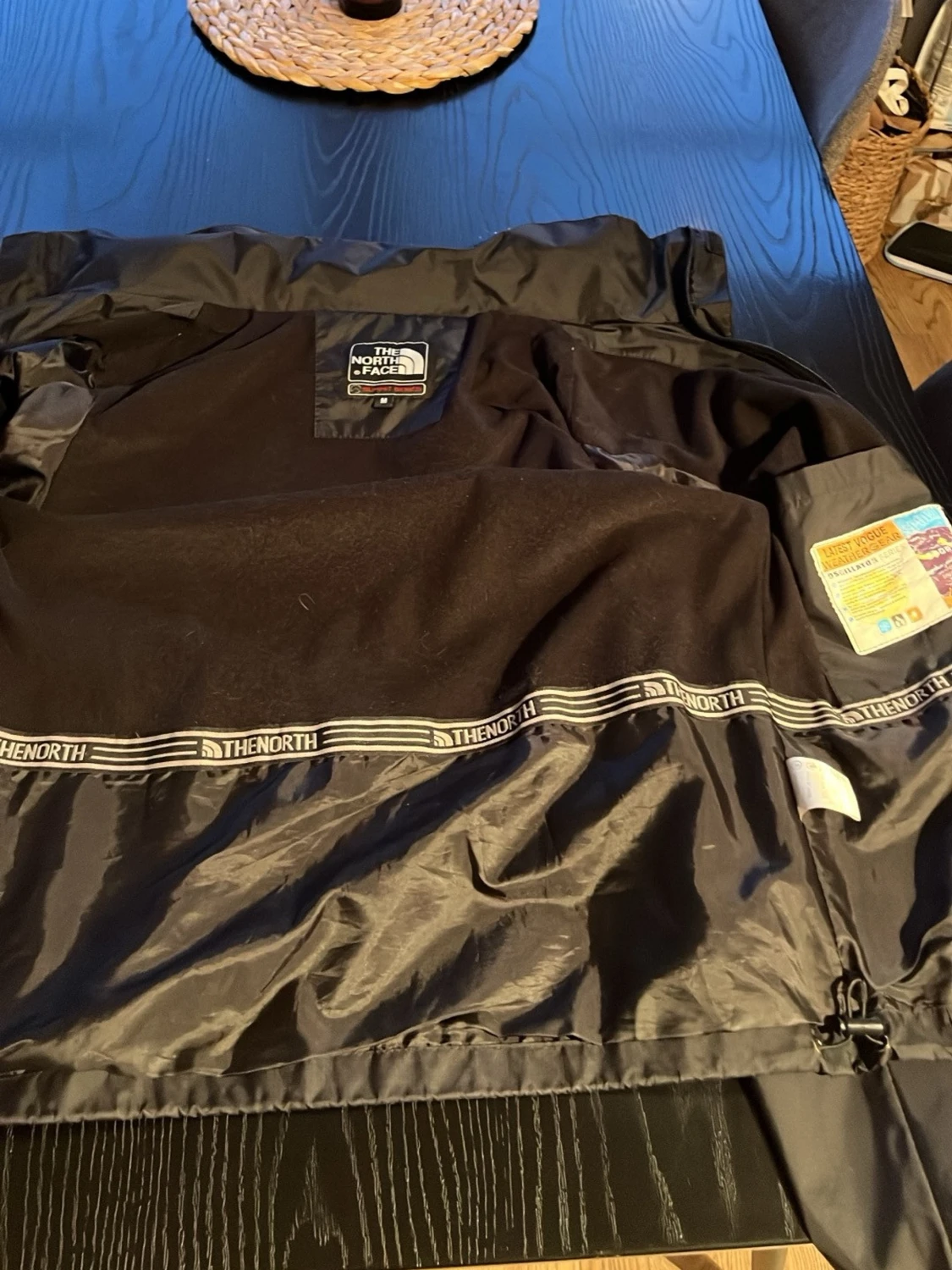 Svart vindjacka från The North Face - 1