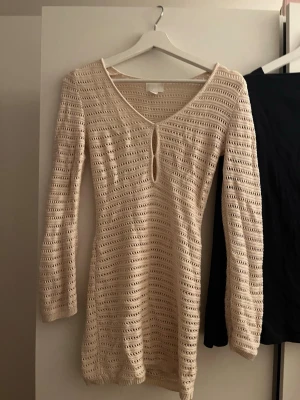 Strandklänning, coverups - Coverup, strandklänning aldrig använd i storlek xxs☀️