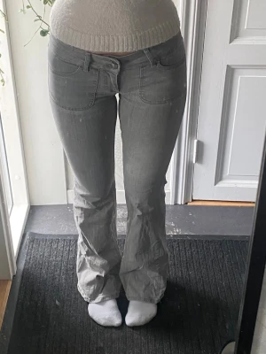 Nelly jeans  - Slutsålda jeans från Nelly som inte kommer till användning 🤍