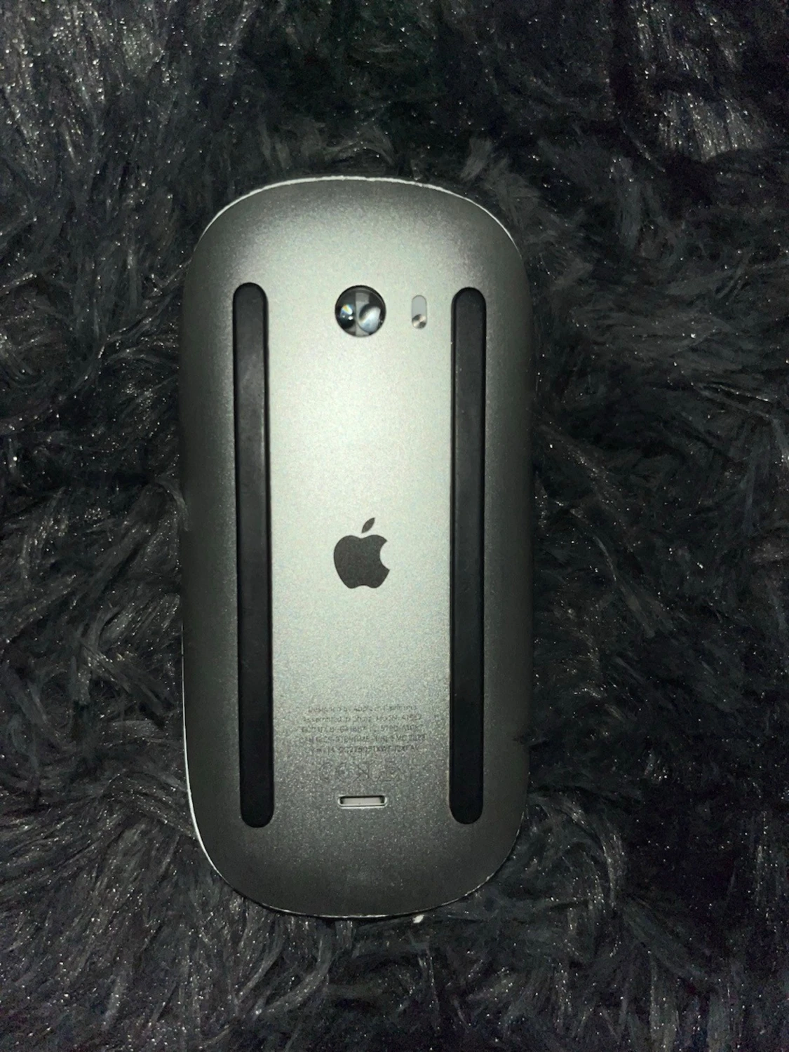 Apple Magic gen 2 - 1