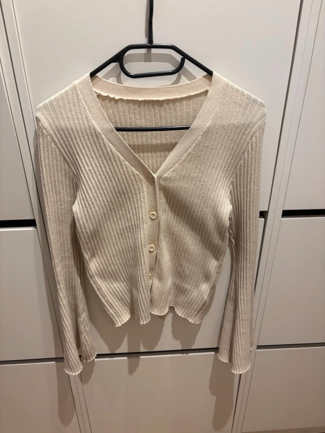 Beige ribbad kofta från SHEIN