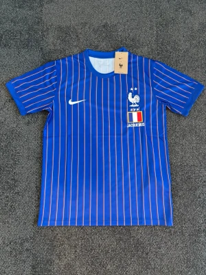 2026 VM Frankrike Jacquemus tröja - France / Frankrike VM World Cup Nike x Jacquemus Size S (works like an M) New 