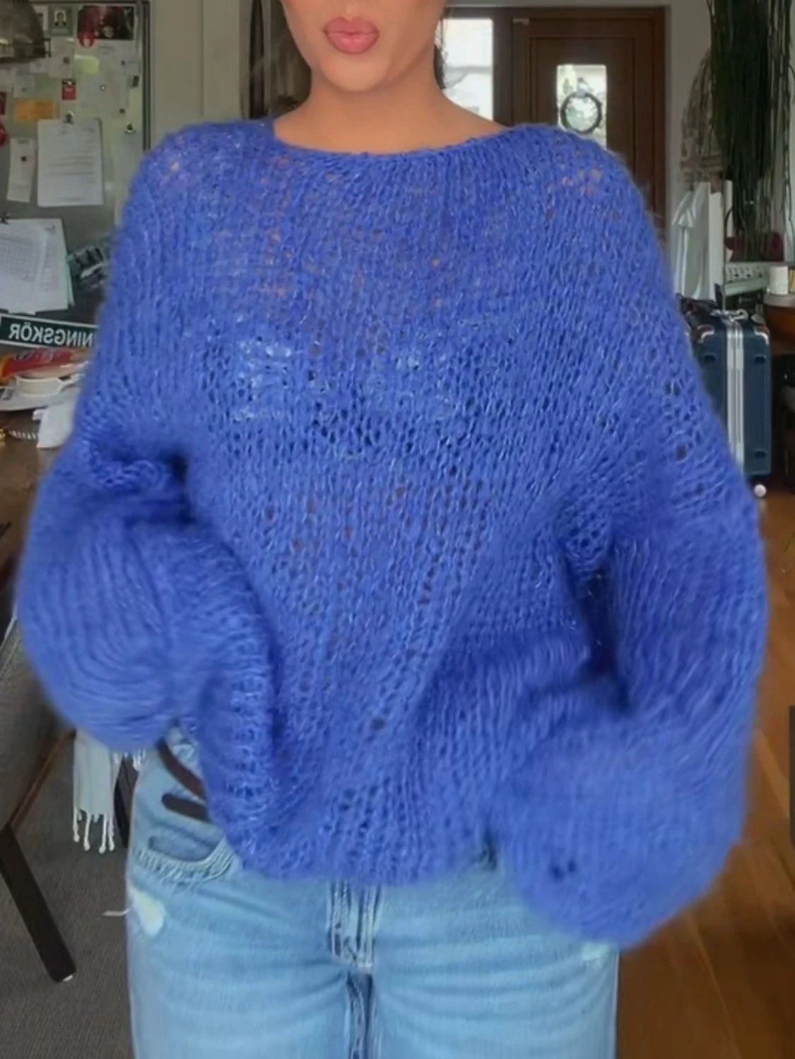 Oversized blå stickad tröja
