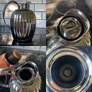 Bernadotte Thermo Jug - Rostfritt stål 100cl  - SIGVARD BERNADOTTE FÖR GEORG JENSEN Bernadotte Thermo Jug - Stainless Steel  Köpt för 1 600 kr. Säljes för 500 kr. Har ca. 5 år på nacken och lite repor (de bilder), därav priset. Kan fraktas eller mötas upp i Göteborg. Finns på fler sidor. 