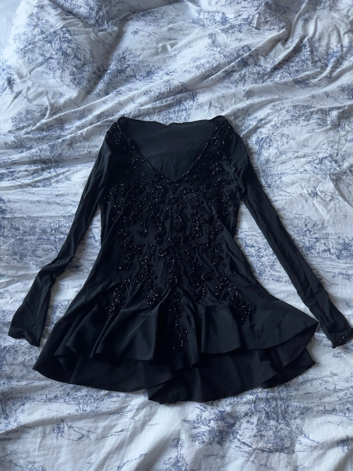 svart vintage meshblus