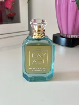 Kayali parfym  - Helt ny Kayali parfym i doften maldives in a bottle. 50 ml