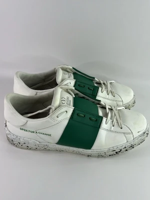 Valentino open skor  - Storlek 42,5 skick 9/10 
