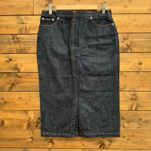D&G Dolce & Gabbana Denimkjol (XXL)  - Mycket gott begagnat skick!    1162
