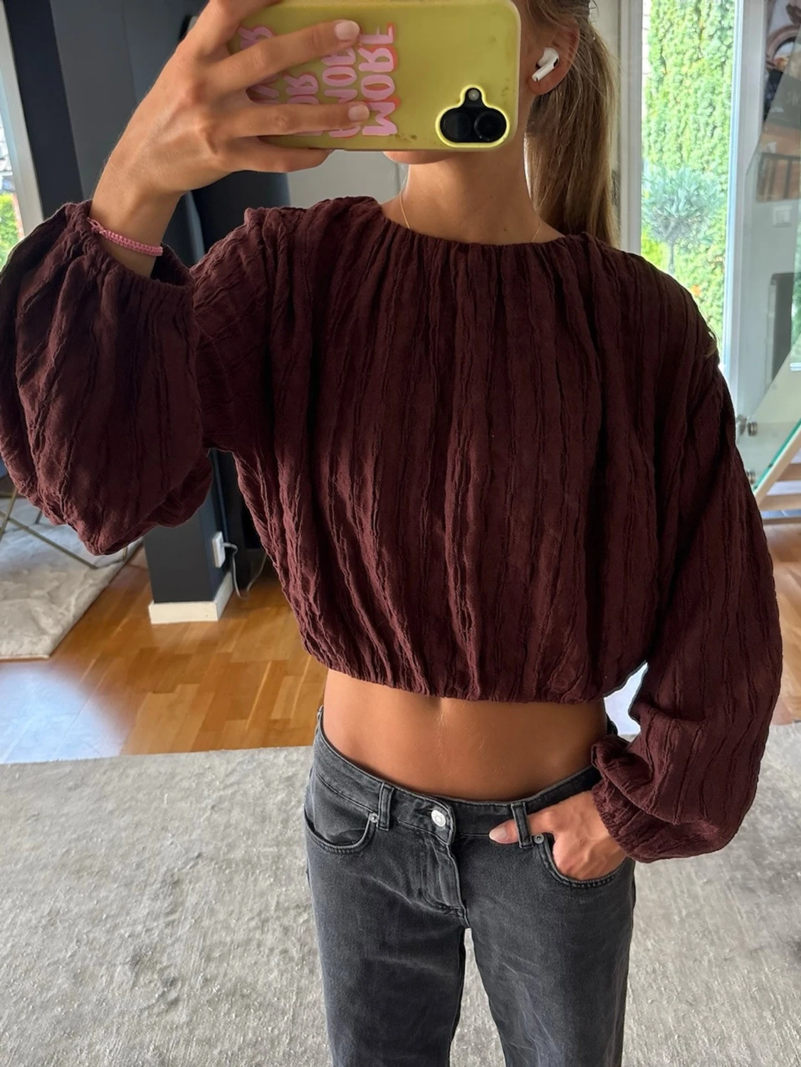 Brun croppad topp med ballongärmar - 2