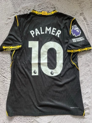 Chelsea 26/27 Palmer - En Chelsea tröja för 26/27 Palmer i spelar version, storlek L