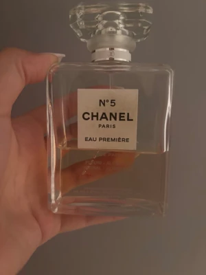 Chanel N°5 Eau Première parfym - Halva kvar i flaskan 