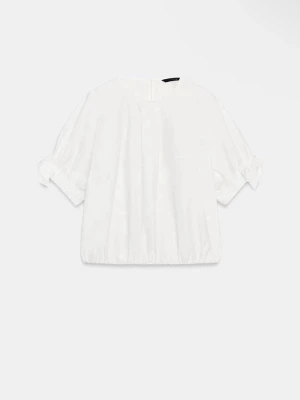 Blus Zara - Säljer denna jättefina och populära blus från Zara! Lappen är kvar och den är helt slutsåld 💞