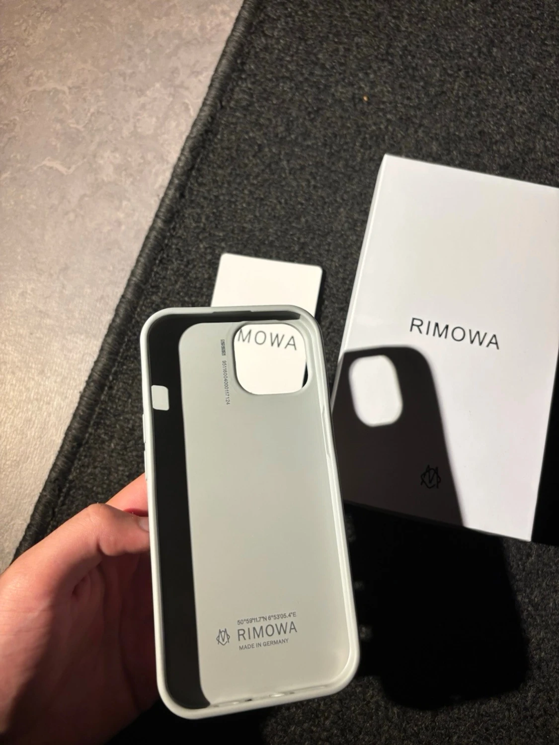 Rimowa mobilskal IPhone 15 - 3