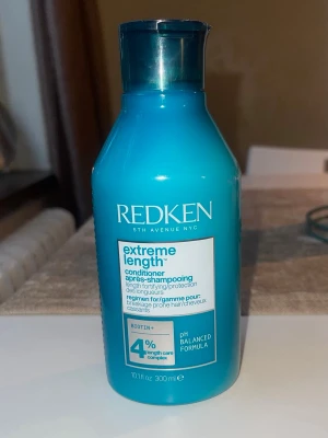 Redken Extreme Length balsam 300 ml - Redken Extreme Length balsam, helt ny & oöppnad/oanvänd.