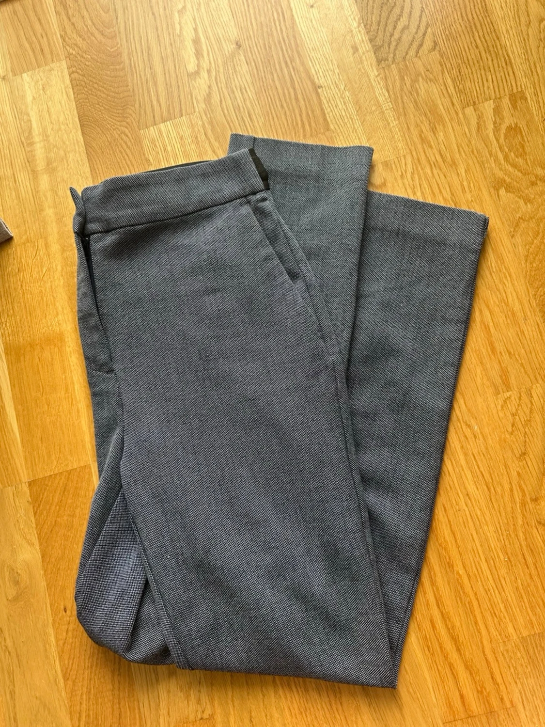 Kostymbyxor med resår baktill  - 1