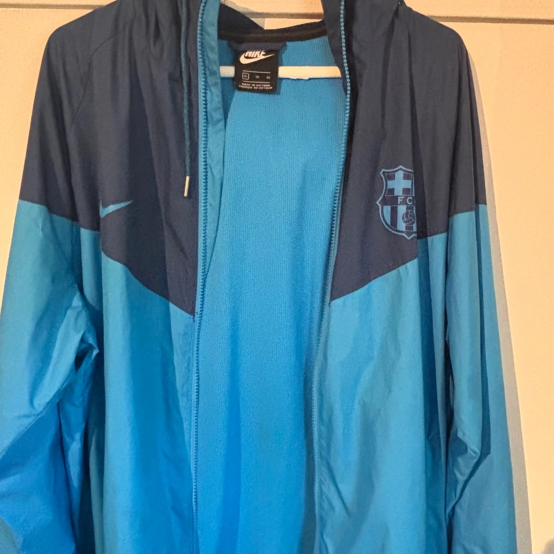  Fc Barcelona vindjacka  - 1