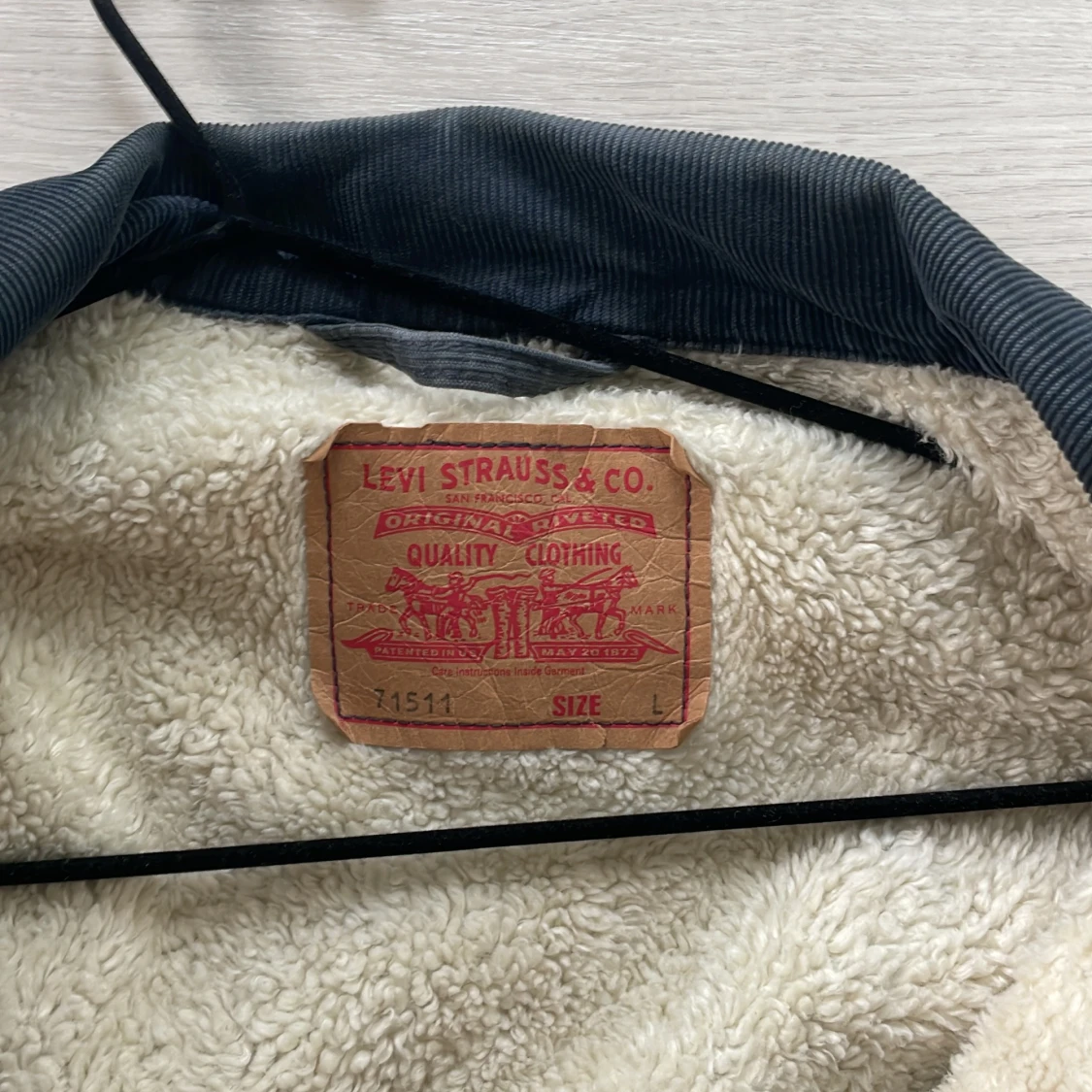 Vintage teddyjacka från Levi's - 3