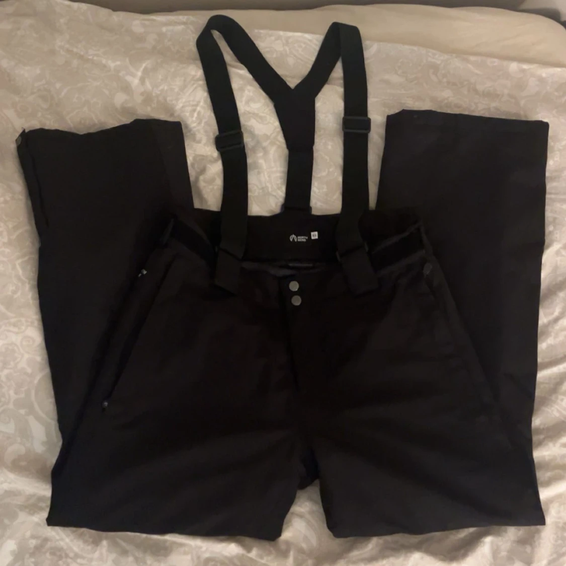 Svarta skidbyxor