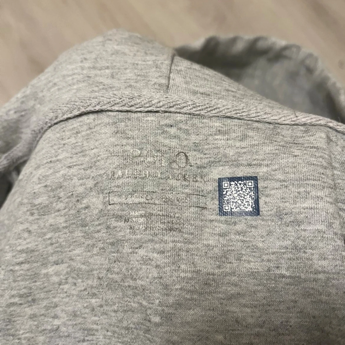 Grå hoodie från Ralph Lauren - 3