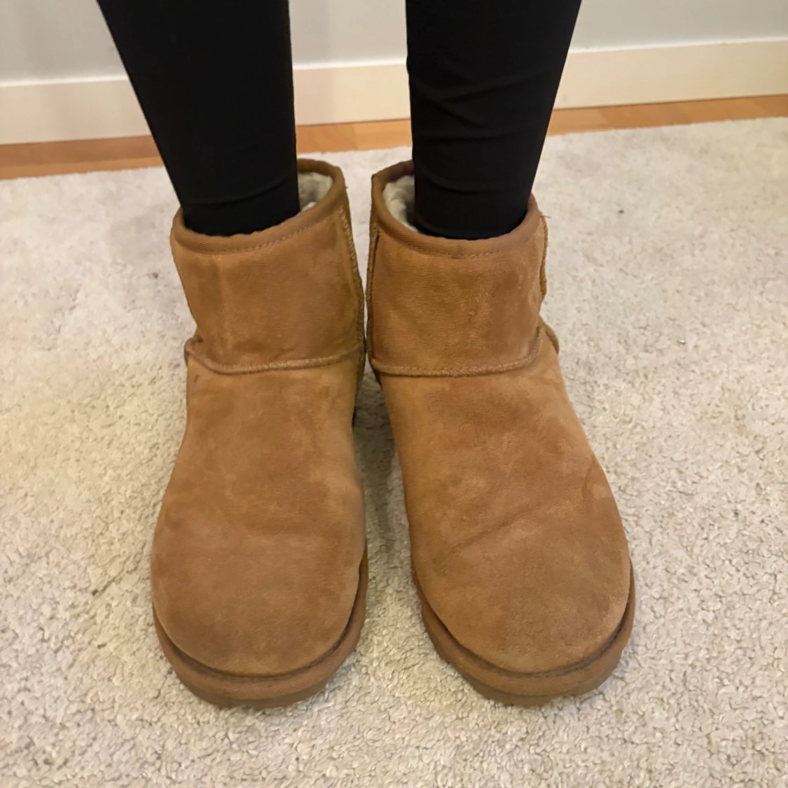 Bruna UGG boots i mocka - 1