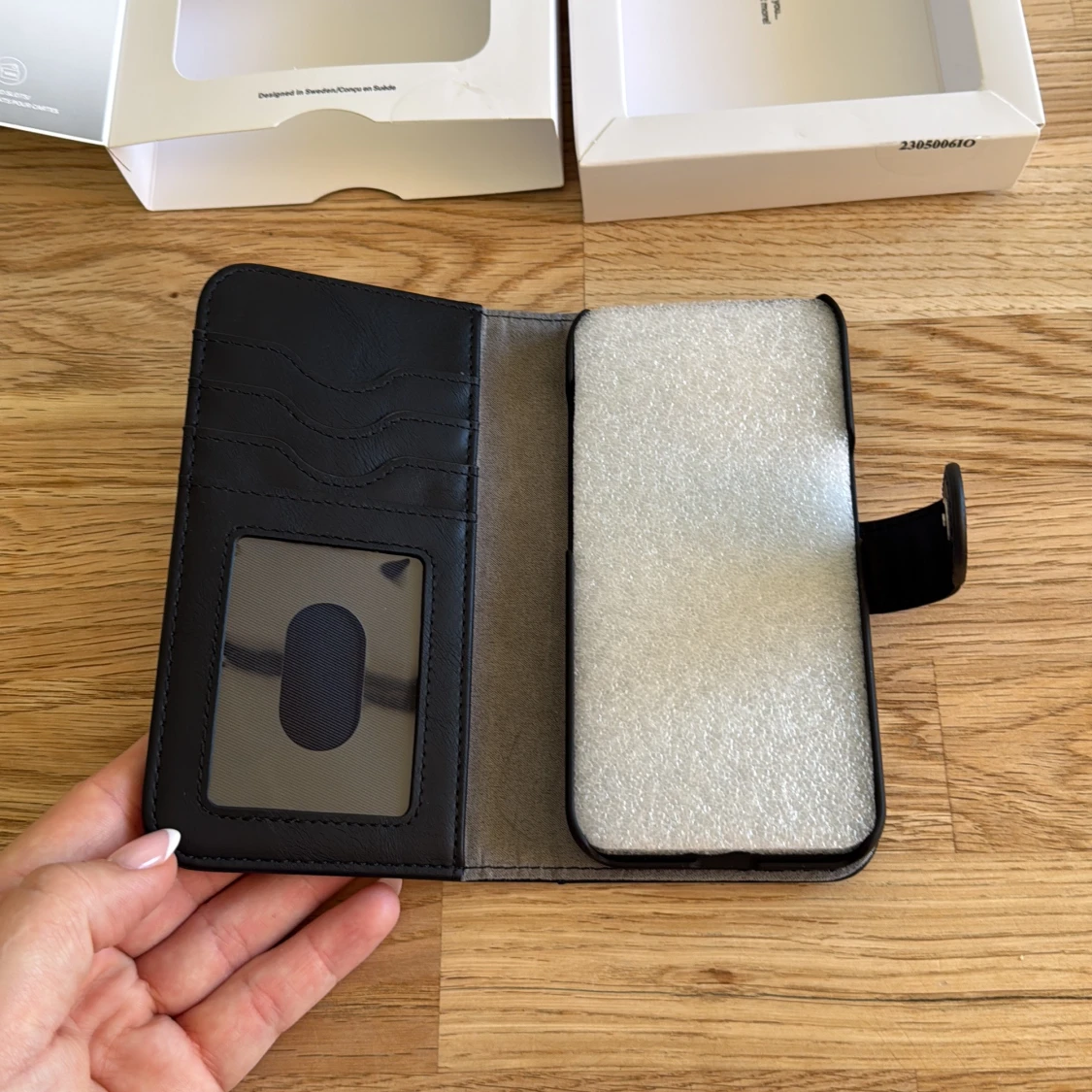 Magnet Wallet+ för iPhone 15 Pro - 2