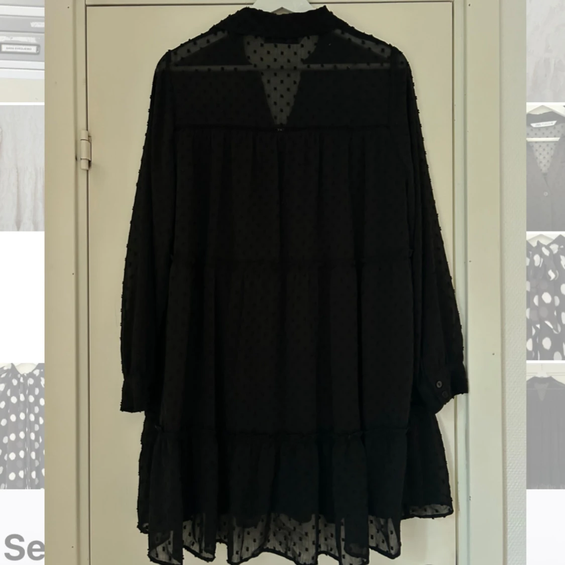 Svart prickig klänning från Zara - 1