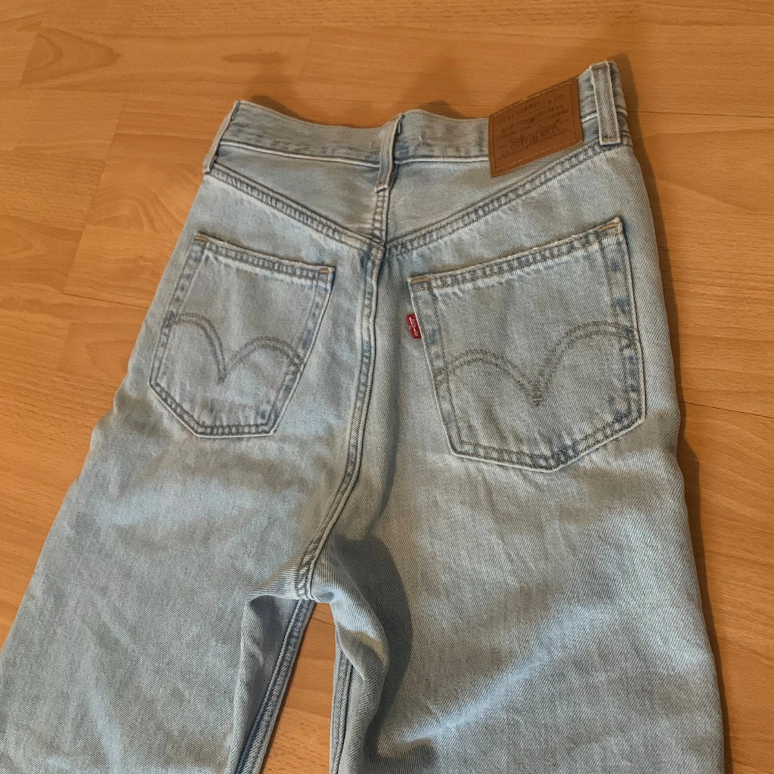 Levi's ljusblå wide jeans - 3