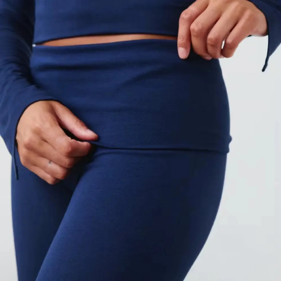 Mörkblå yogapans - 1