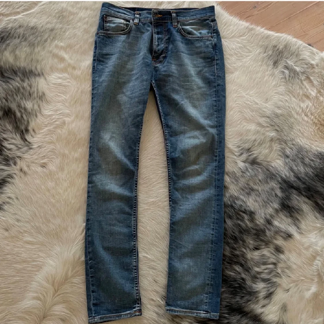 Blå jeans från Nudie Jeans Slim