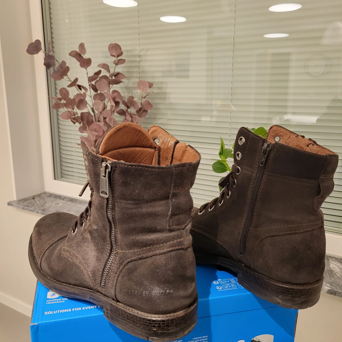 Bruna mockaboots från Replay strl 42 - 1