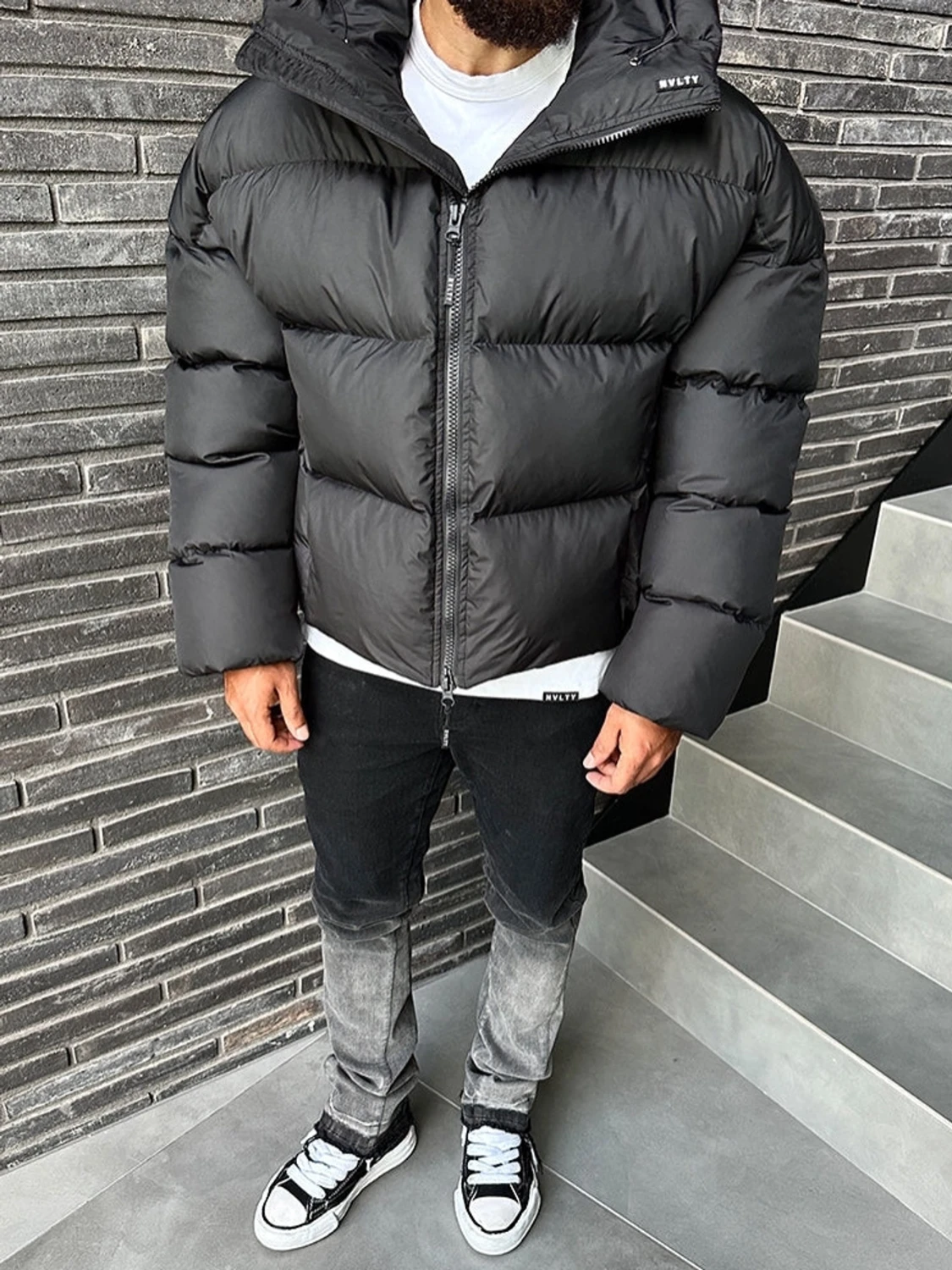 Svart pufferjacka från NVLTY - 1