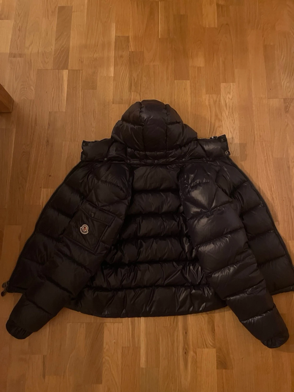 Navy blue Moncler pufferjacka med huva - 4