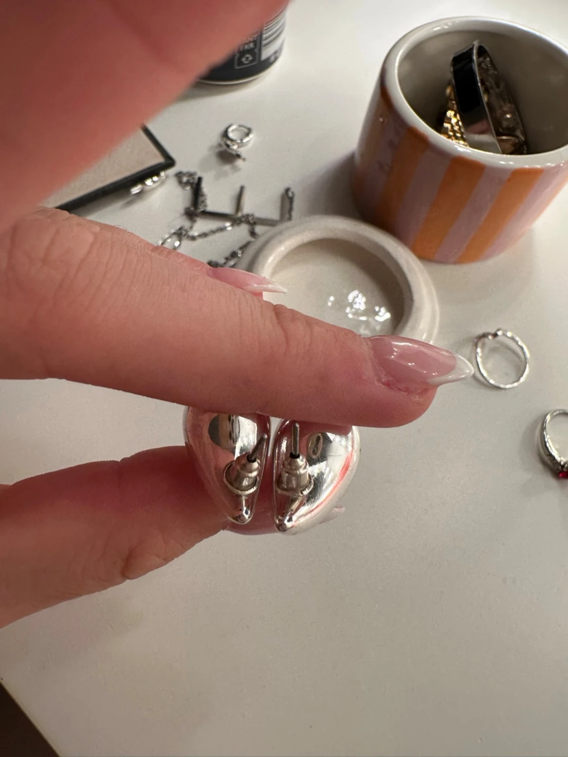 Silverfärgad droppformad väst - 1