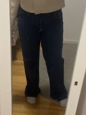 Jeans - Oanvända, bara testade