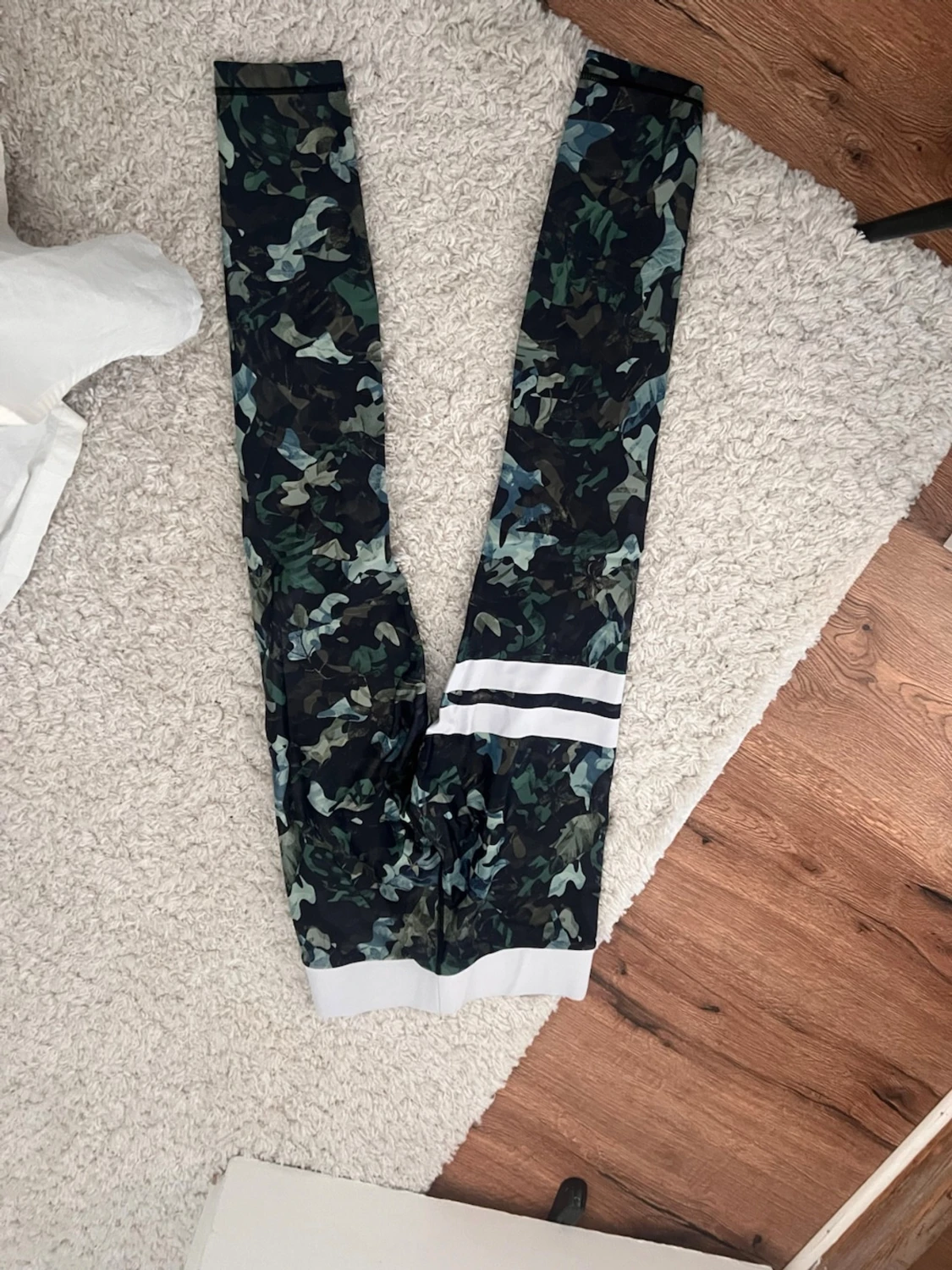 Träningsbyxor från stronger, storlek s - 1