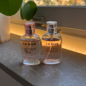 Två La Rive parfymer - Använda enligt bild! Båda för 80kr:)