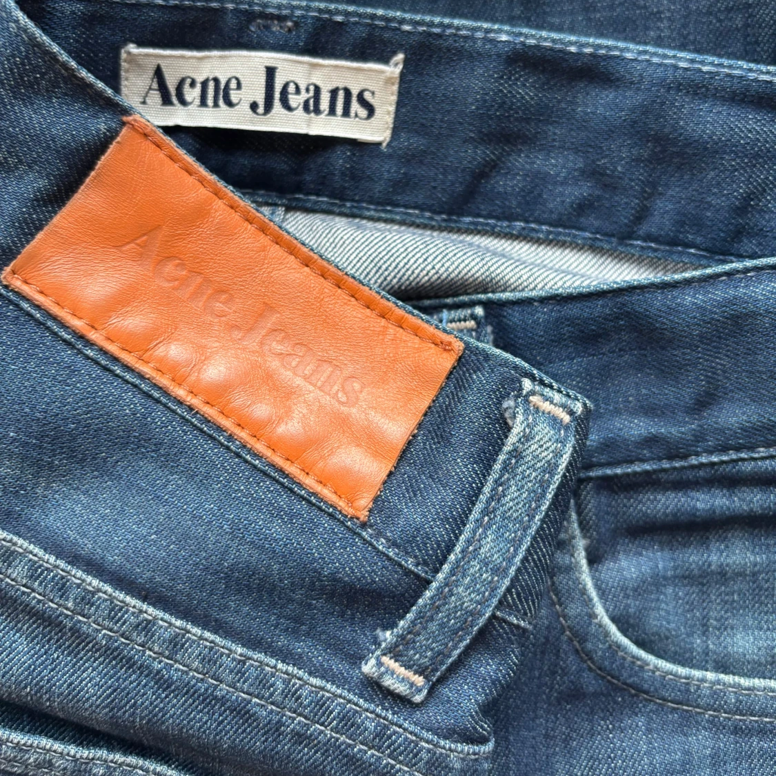 Mörkblå jeans från Acne Jeans - 3