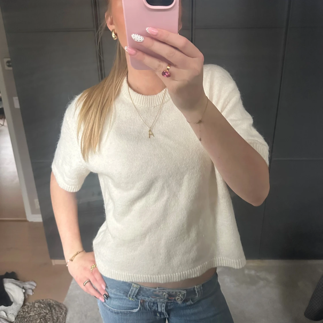 Vit stickad tröja från Gina Tricot