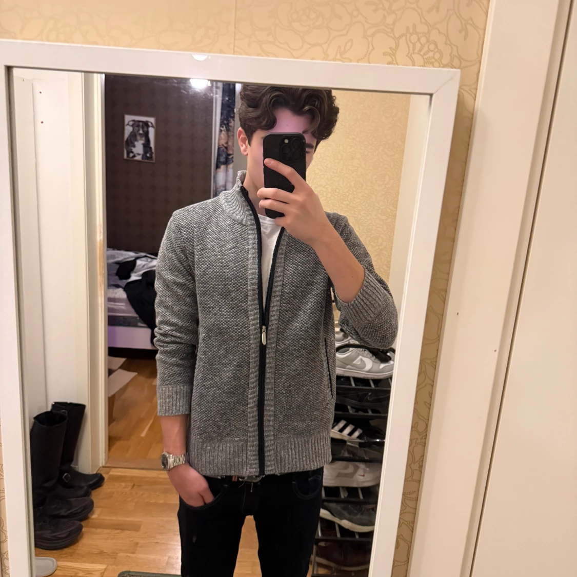 Grå stickad kofta - 1