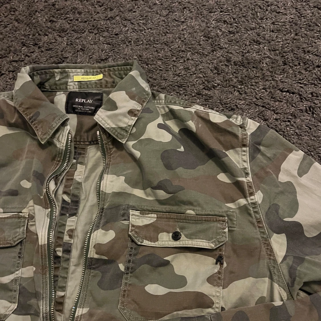 Camouflage overshirt från Replay - 2